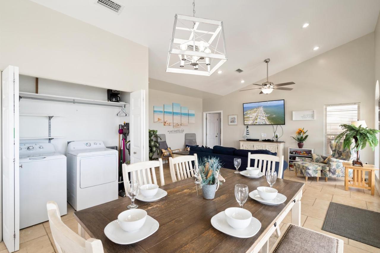 Marisol - Pet Friendly And Gulf Front! Enjoy The Large Deck With Amazing Views! Home Dauphin Island Eksteriør billede