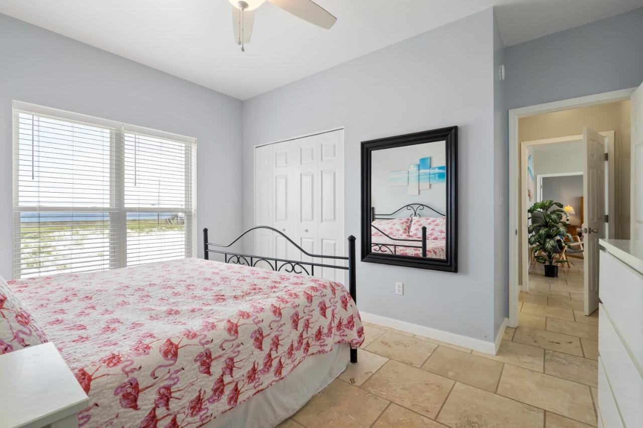Marisol - Pet Friendly And Gulf Front! Enjoy The Large Deck With Amazing Views! Home Dauphin Island Eksteriør billede